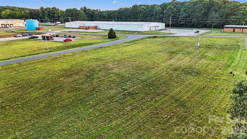000 Old Mountain Rd, Statesville, NC 28625