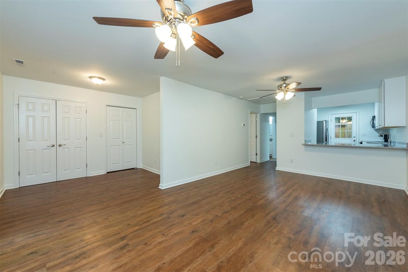 129 Colony Dr, Arden, NC 28704