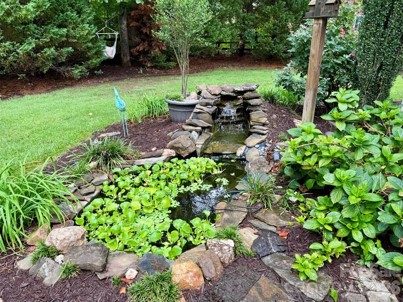 1636 Abercorn St, Concord, NC 28027