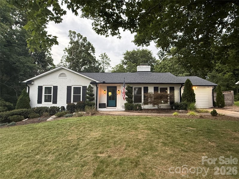 1945 Old Farm Rd, Concord, NC 28025
