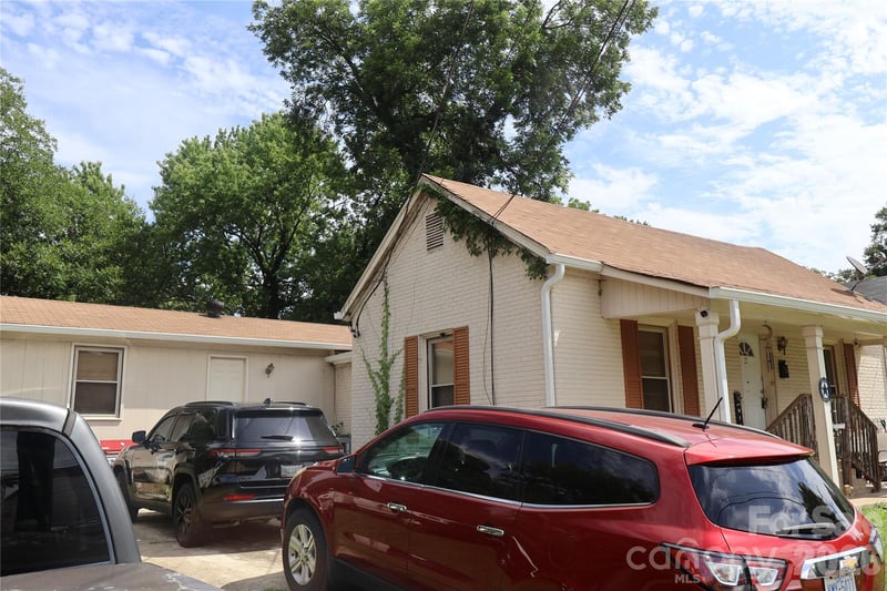 504 Oak St, Mooresville, NC 28115