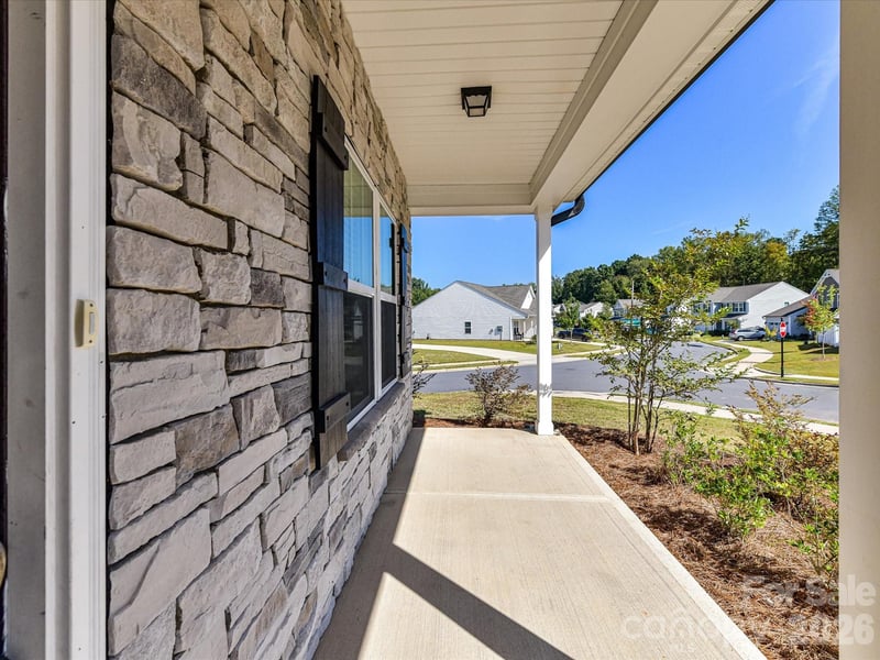 104 Trissy Ct, Statesville, NC 28625