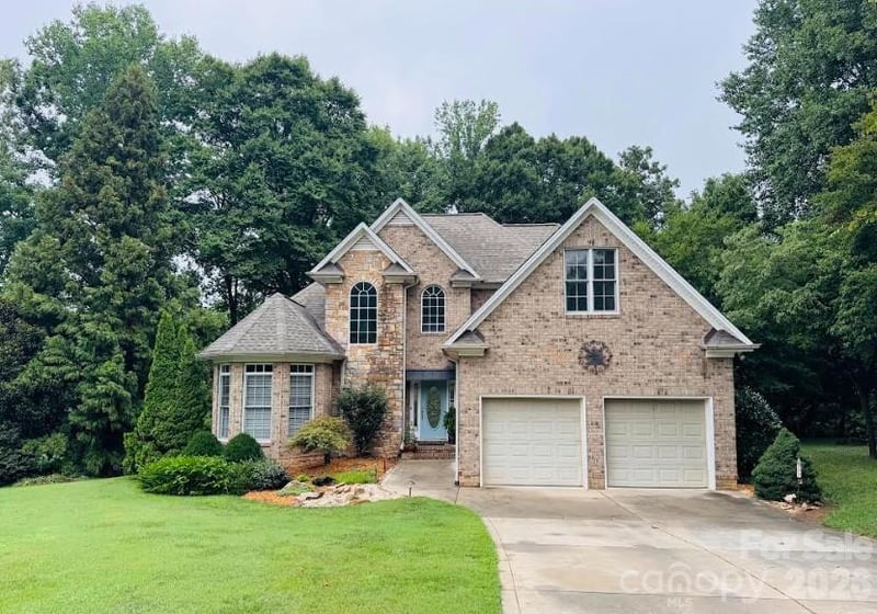 4029 Foxes Trl, Cramerton, NC 28032