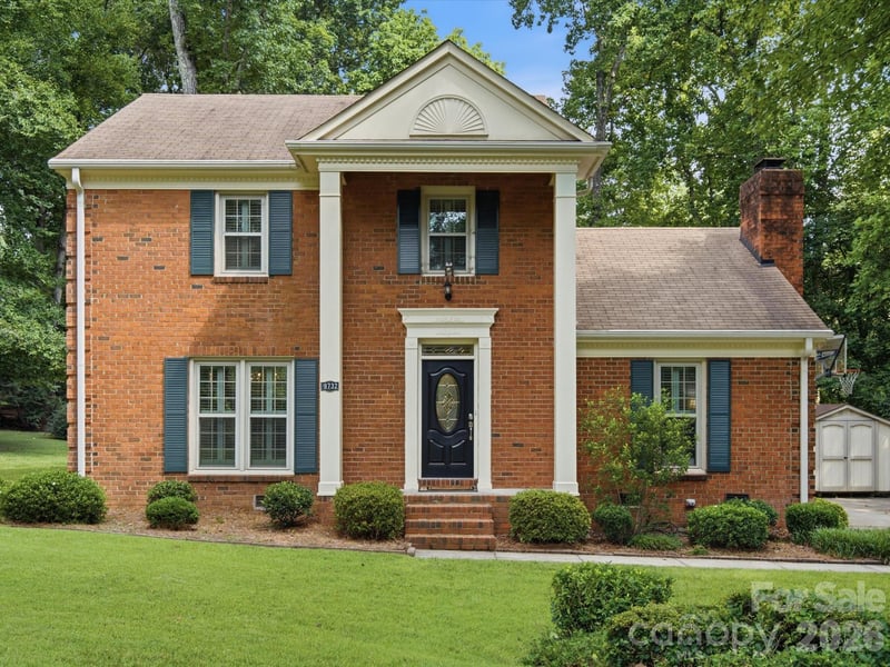 9732 Leeswood Ln, Matthews, NC 28105