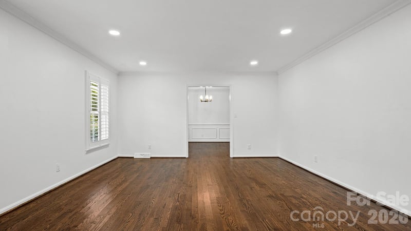2222 Kings Dr, Gastonia, NC 28056