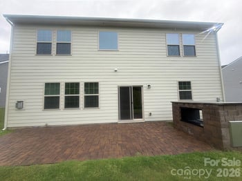 16846 Cozy Cove Rd, Charlotte, NC 28278