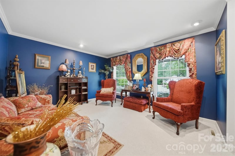 1756 12th Street Dr NW, Hickory, NC 28601