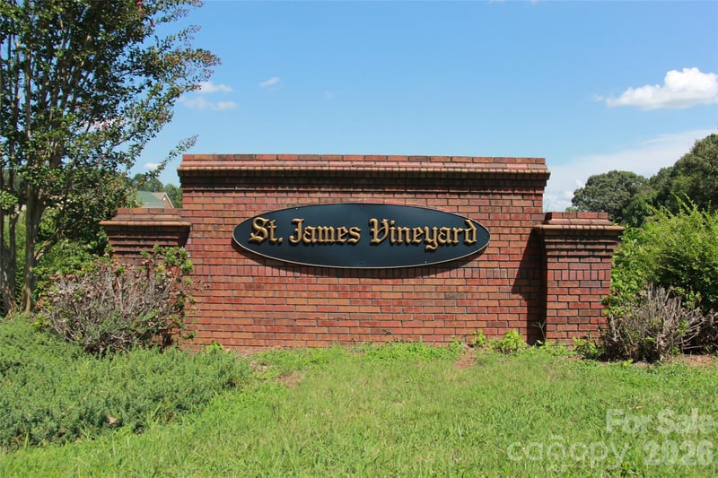 1561 Nazareth Ln, Conover, NC 28613