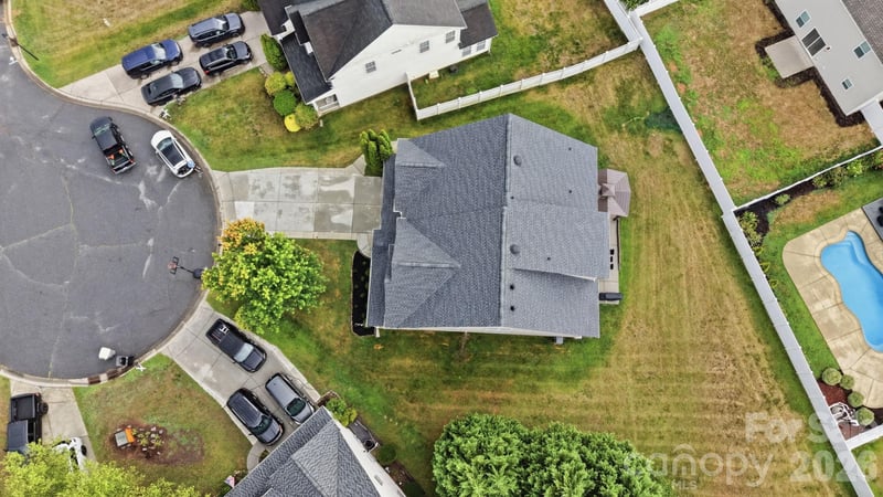 10906 Trout Creek Pl, Davidson, NC 28036