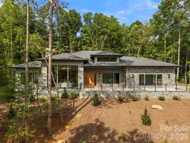 645 Walnut Valley Pw, Arden, NC 28704