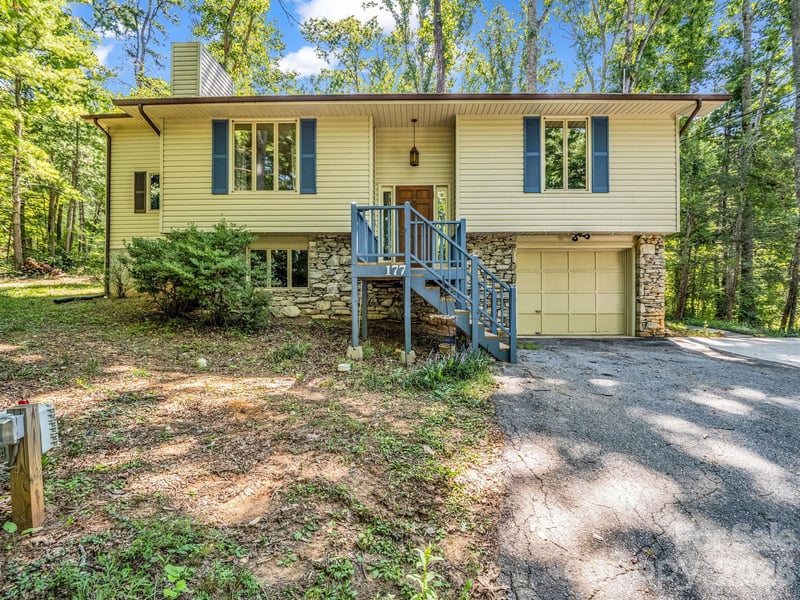 177 Weston Rd, Arden, NC 28704