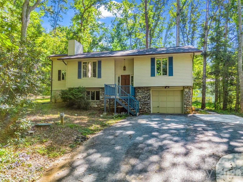 177 Weston Rd, Arden, NC 28704