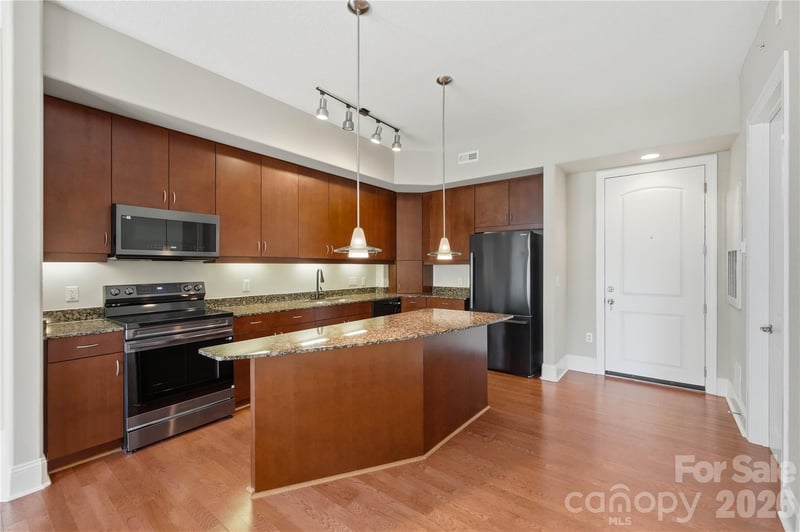 4625 Piedmont Row Dr #401, Charlotte, NC 28210