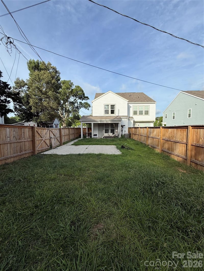 231 Hoskins Avenue Dr, Charlotte, NC 28208