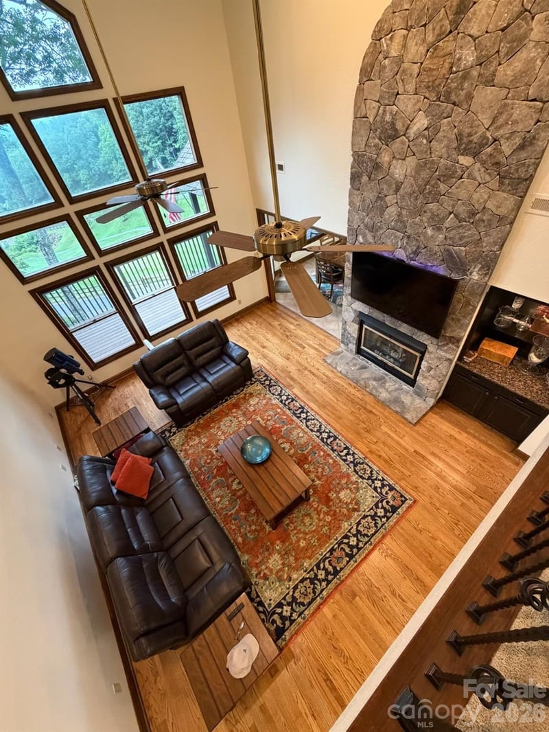 91 Brandy Run Rd, Burnsville, NC 28714