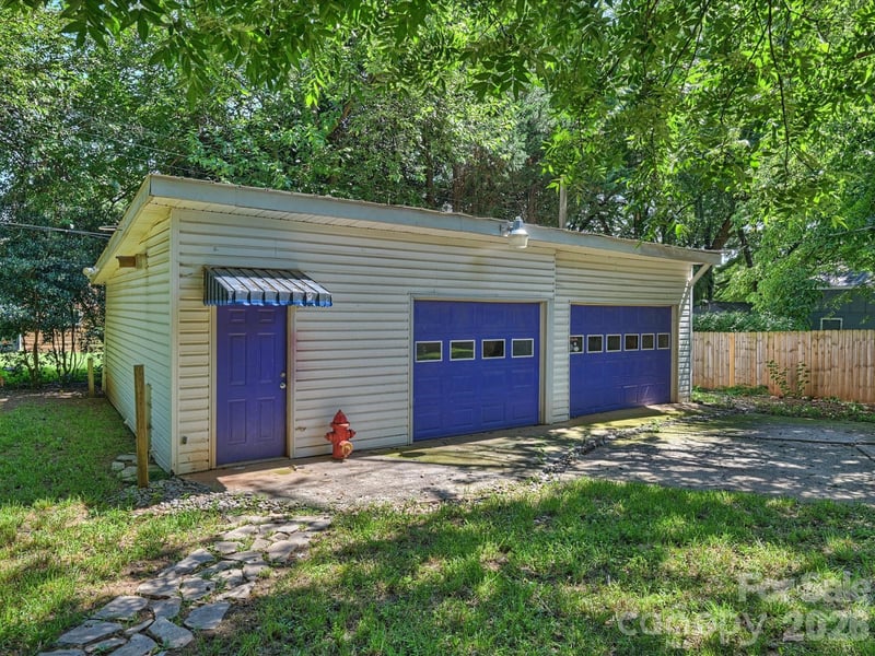 3014 Yadkin Ave, Charlotte, NC 28205