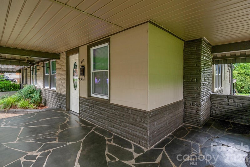 912 Rankin Ave, Gastonia, NC 28052