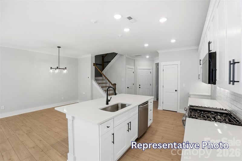 108 Pointer Trl, Troutman, NC 28166
