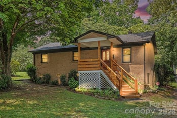5315 Ruth Dr, Charlotte, NC 28215