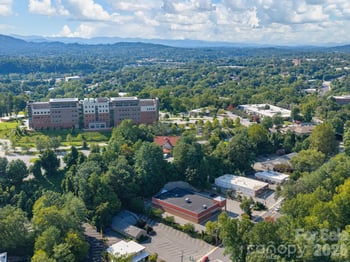 275 Mcdowell St, Asheville, NC 28803