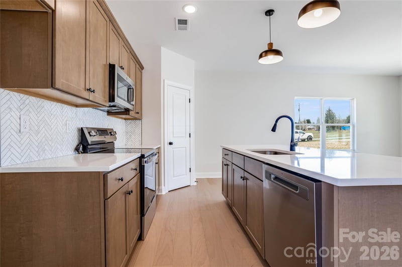 4659 Garys Pl, Crouse, NC 28033