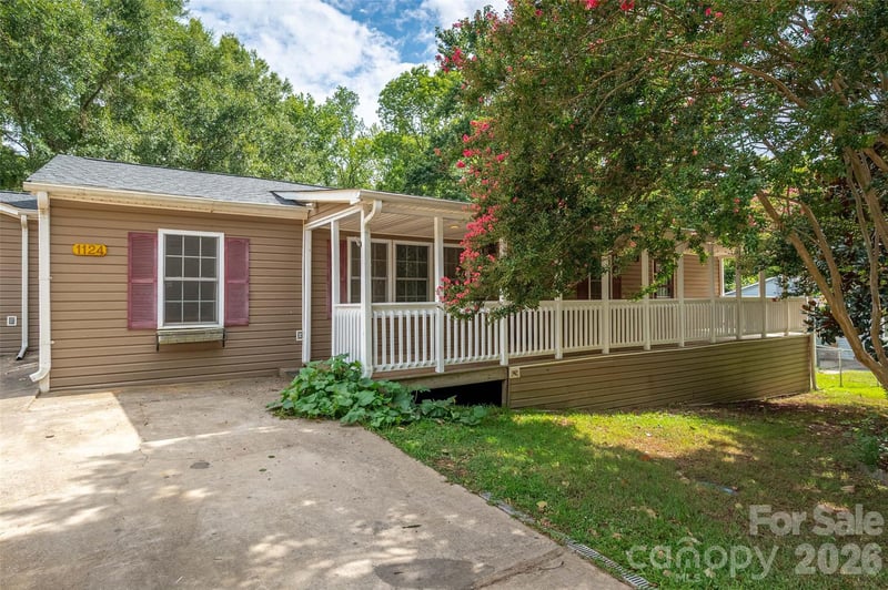 1124 Threatt St, Lancaster, SC 29720