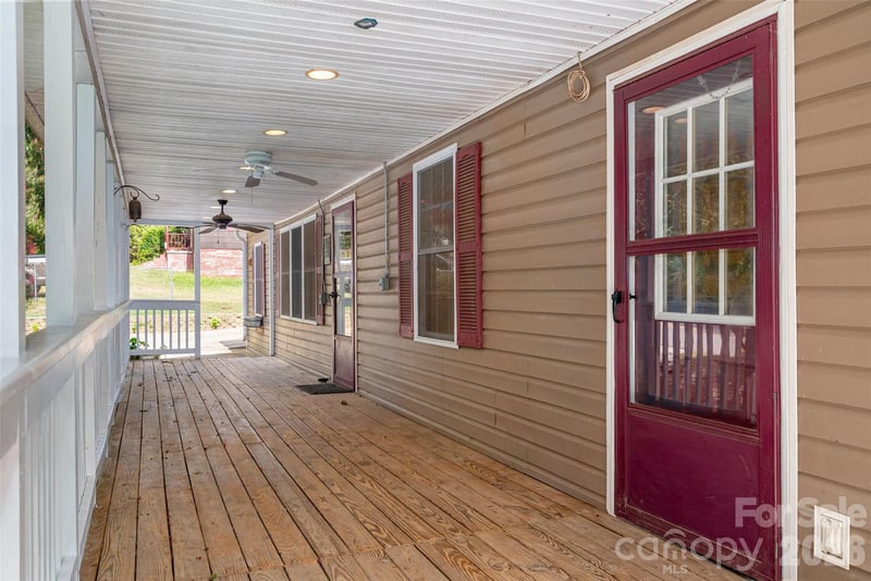 1124 Threatt St, Lancaster, SC 29720