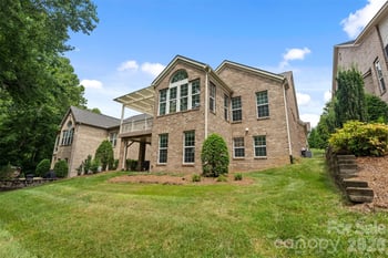 1325 Winged Foot Dr, Denver, NC 28037