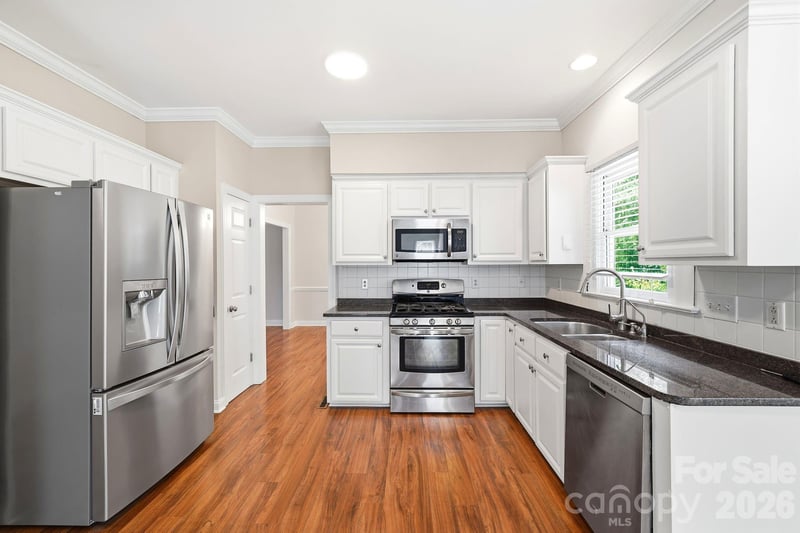 5305 Ravenglass Ct, Waxhaw, NC 28173