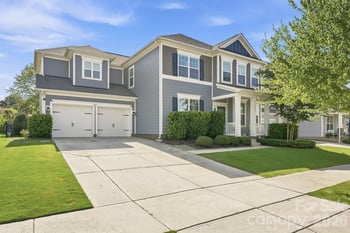445 Hudson Pl, Davidson, NC 28036