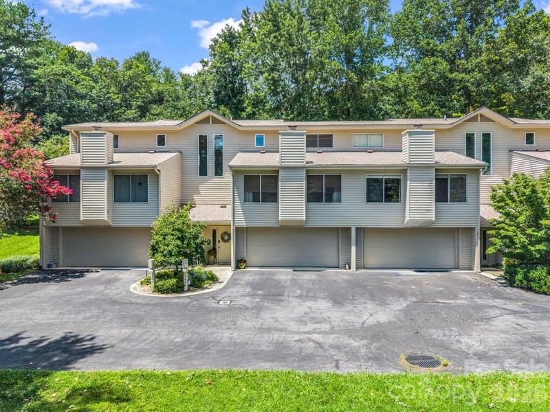 103 Shadowbrook Dr, Asheville, NC 28805