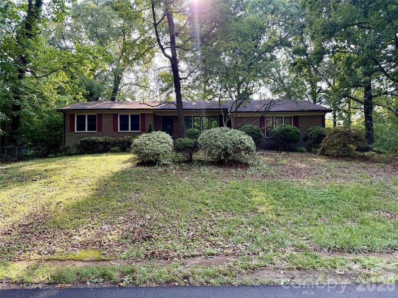 2207 Billy St, Kannapolis, NC 28083