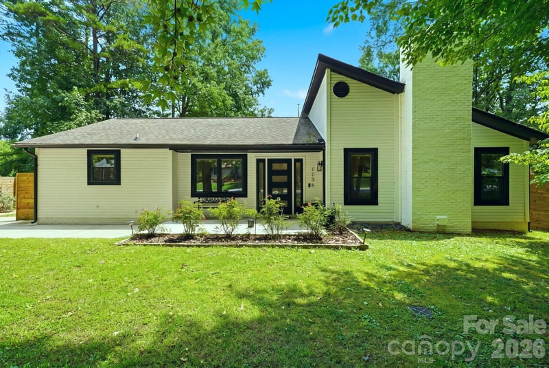 1136 Grace Meadow Dr, Mooresville, NC 28115