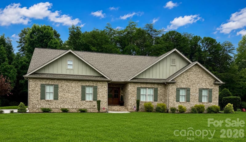 2474 Gateway Ln, Lincolnton, NC 28092