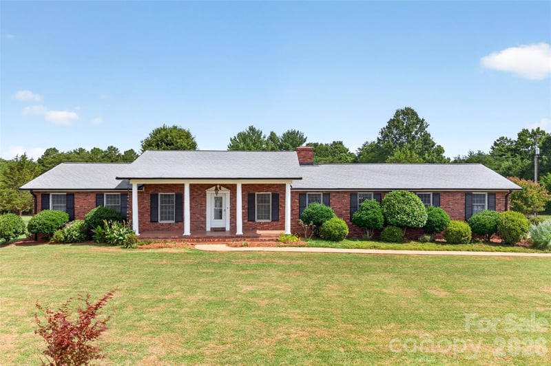 3040 Maiden Rd, Maiden, NC 28650