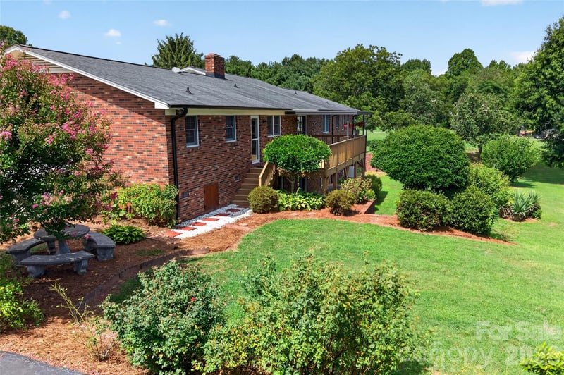 3040 Maiden Rd, Maiden, NC 28650