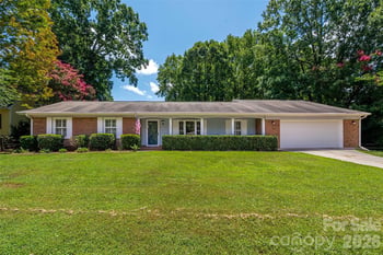 6637 Old Post Rd, Charlotte, NC 28212