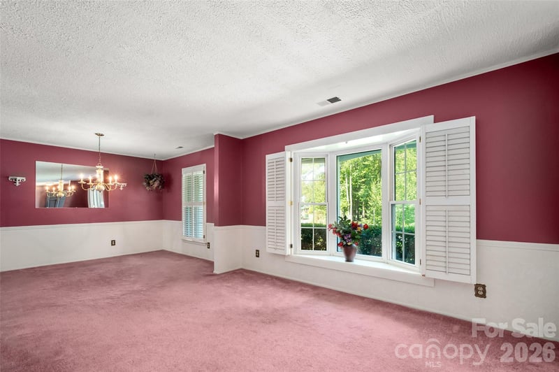 6637 Old Post Rd, Charlotte, NC 28212