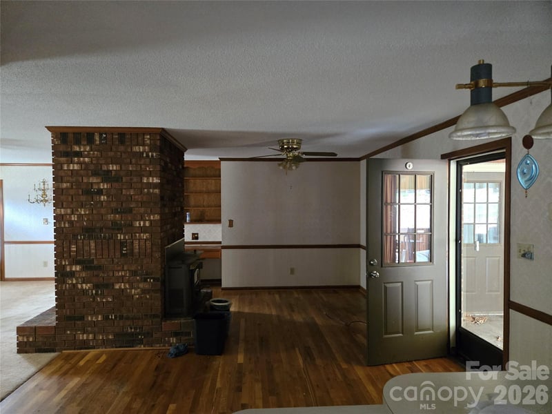 1671 Kensington Cir, Newton, NC 28658