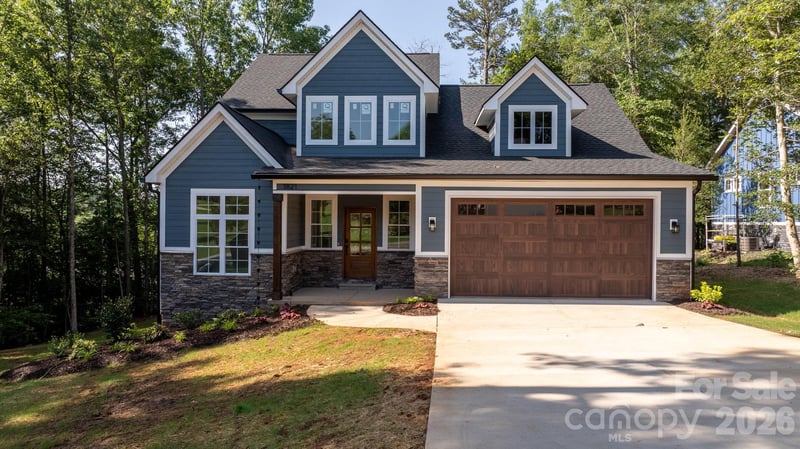 3821 54th Ave NE, Hickory, NC 28601