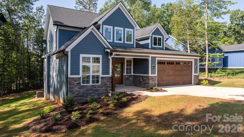 3821 54th Ave NE, Hickory, NC 28601