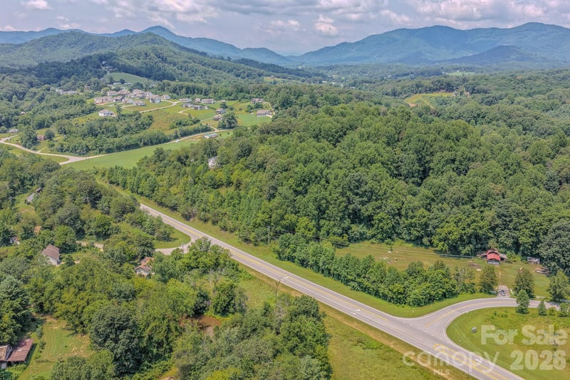 130 Old Candler Town Rd, Candler, NC 28715