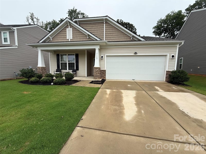 7148 Wheyfield Dr, Charlotte, NC 28215