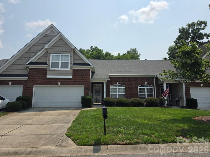 4715 Stoney Brook Ln #21, Harrisburg, NC 28075