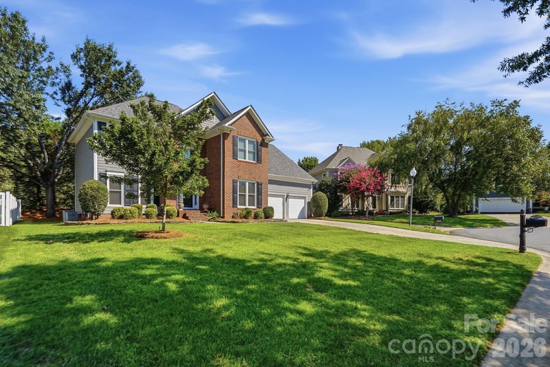 6912 Royce Ct, Charlotte, NC 28277