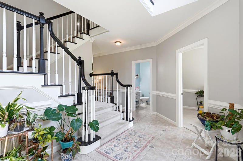 6912 Royce Ct, Charlotte, NC 28277