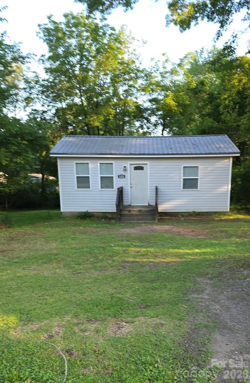 125 Gains Ln, Statesville, NC 28677