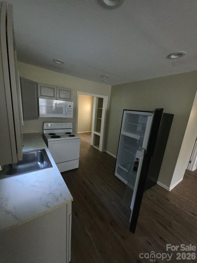 125 Gains Ln, Statesville, NC 28677