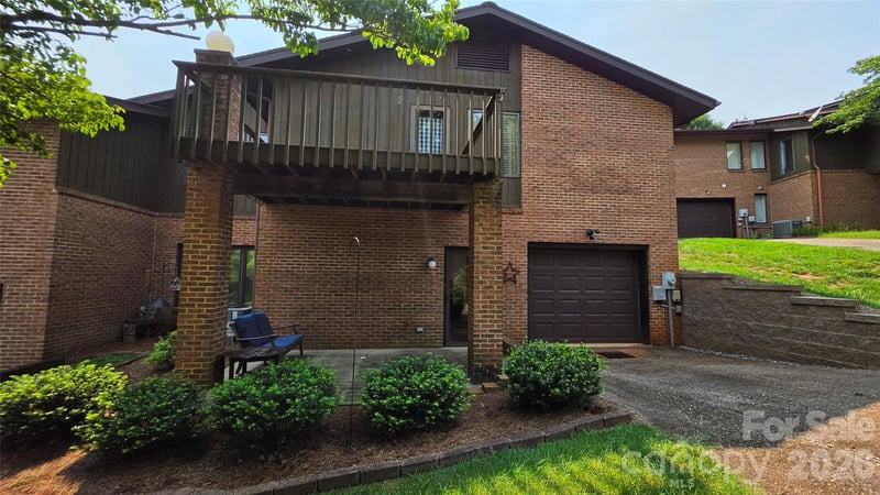 1328 Radio Rd, Statesville, NC 28625