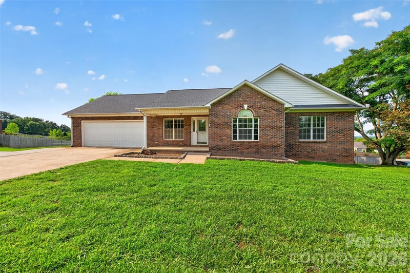 5706 George Hildebran School Rd, Hickory, NC 28602